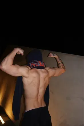 OnlyFans cuenta joeybirlemx header 2