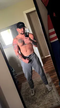 OnlyFans cuenta jonnynewfoundland avatar 1