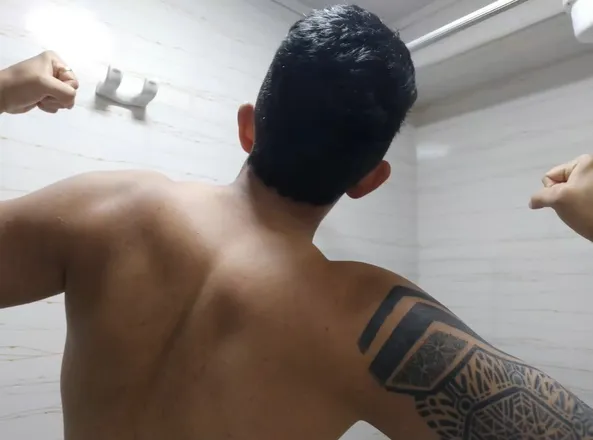 OnlyFans account  thomas.rom header 2