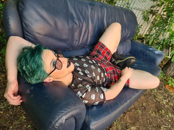 OnlyFans account  sm0lben header 2