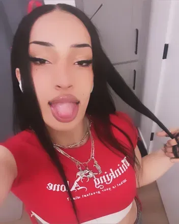 OnlyFans cuenta yuckybratz avatar 1