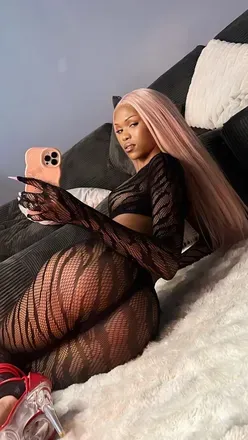 OnlyFans account  keeyara99 avatar 1