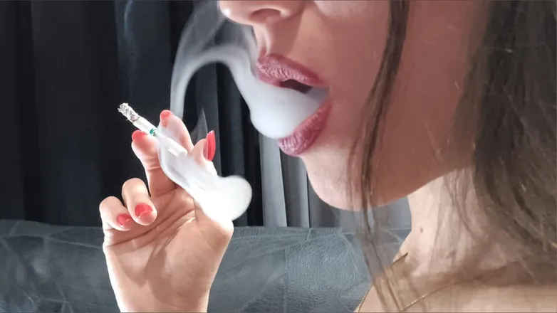 OnlyFans cuenta leahsmk header 2