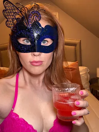 OnlyFans cuenta gingermomnextdoor avatar 1