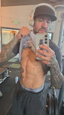 OnlyFans account  raginrivers header 2