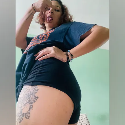 OnlyFans account  majodiaz header 2