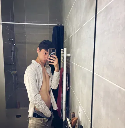 OnlyFans cuenta sachatwinks avatar 1