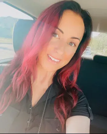 OnlyFans cuenta missfoxxxyred avatar 1