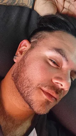 OnlyFans account  leitorb89 avatar 1