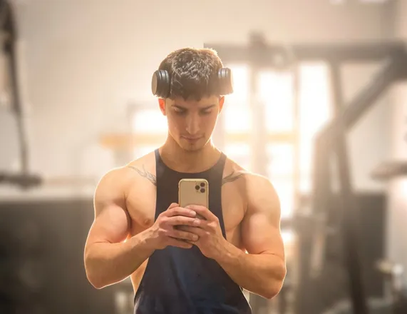OnlyFans account  thebuffboyy header 2
