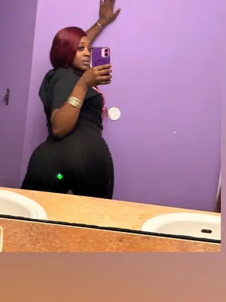 OnlyFans account  bigbootyshayyy header 2