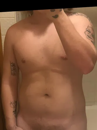 OnlyFans cuenta plummyum header 2