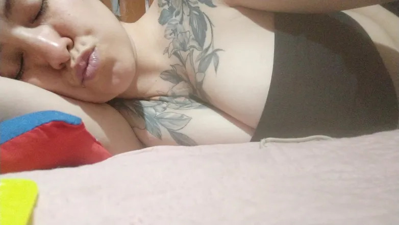 OnlyFans cuenta zuriag header 2