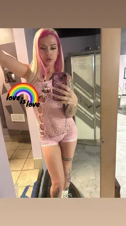 OnlyFans cuenta sexy_strawberrry avatar 1