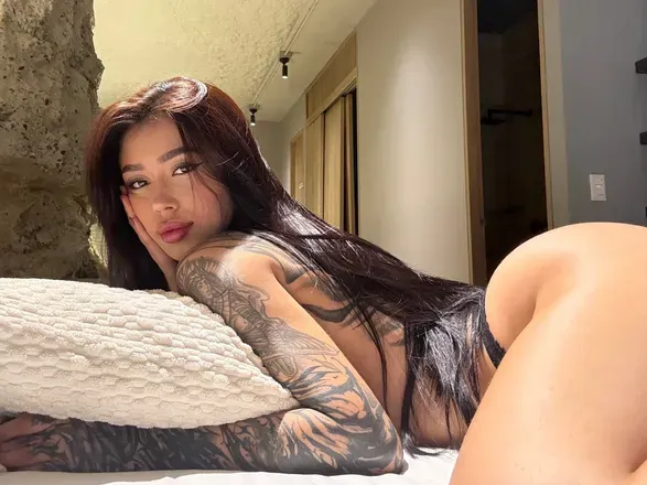 OnlyFans cuenta xspidergirl header 2