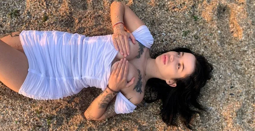 OnlyFans cuenta blair_naomi header 2