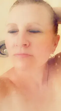 OnlyFans cuenta milfzena-cumlover avatar 1