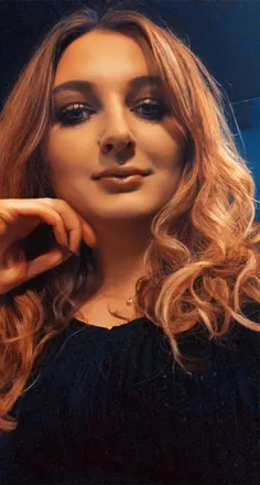 OnlyFans cuenta khalifa_sophia header 2