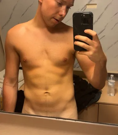 OnlyFans account  twinkboyukxl header 2