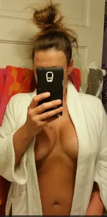 OnlyFans cuenta cvrgrlkm79 avatar 1