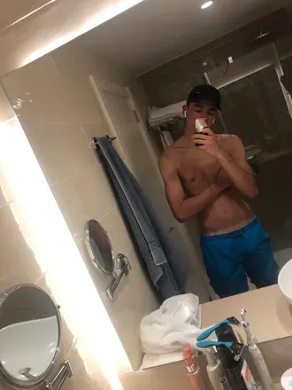 OnlyFans cuenta u224049215 avatar 1