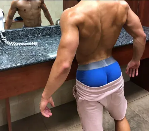 OnlyFans cuenta musclegym header 2