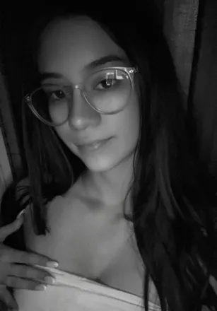 OnlyFans of elenaapotatogirl
