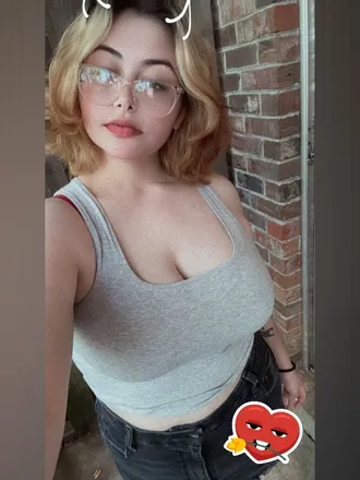 OnlyFans account  hotmilkshakes avatar 1