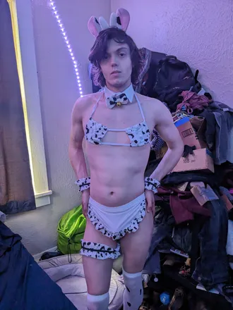 OnlyFans cuenta musclefemboy1765 header 2