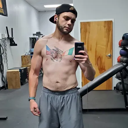 OnlyFans cuenta emperorworms avatar 1