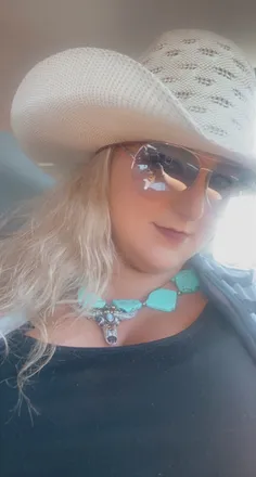 OnlyFans cuenta hotmomz88 header 2