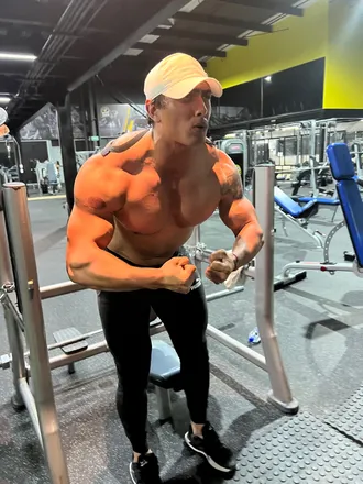 OnlyFans cuenta emmanuel-alvarado header 2
