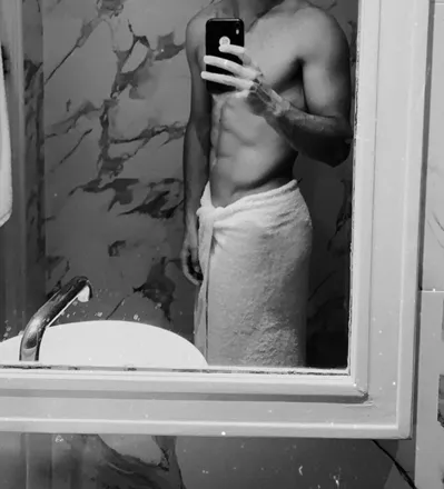 OnlyFans cuenta uneedtotryme header 2
