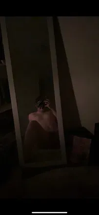 OnlyFans of melb_boy_2000