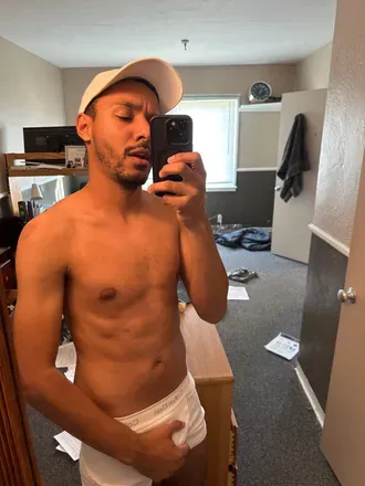 OnlyFans cuenta collegeboybr1 avatar 1