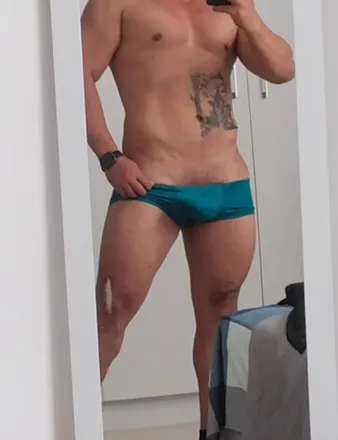 OnlyFans cuenta moisesv12257262 header 2
