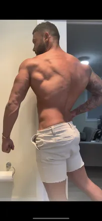 OnlyFans cuenta leo246810 header 2