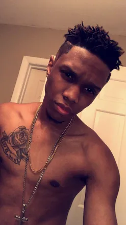 OnlyFans cuenta thatboy_chris header 2