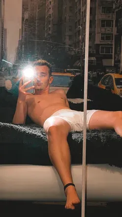 OnlyFans cuenta mihai_florin0 avatar 1