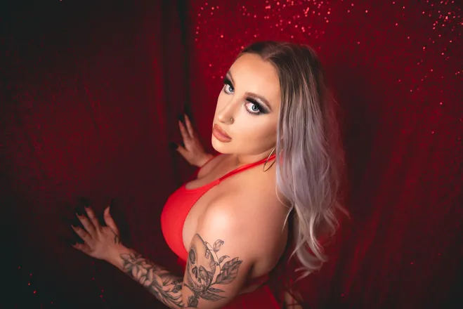 OnlyFans cuenta realharleyjadefree header 2