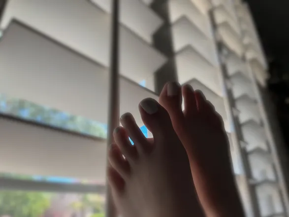 OnlyFans cuenta cadysfeet header 2