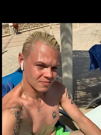 OnlyFans cuenta gay2hole4use avatar 1