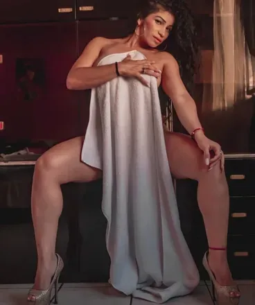 OnlyFans cuenta mailinlapotra header 2