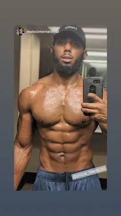 OnlyFans cuenta tanksnlove header 2