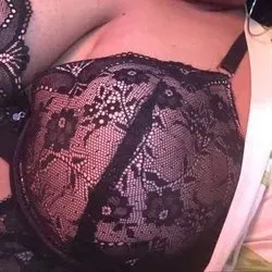 OnlyFans cuenta bigbottomnikki avatar 1