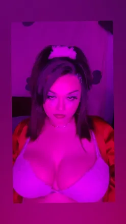 OnlyFans cuenta chubbylove4eva header 2