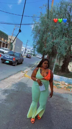 OnlyFans cuenta thiccoochie3 header 2
