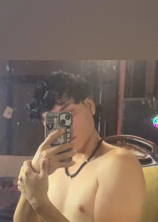OnlyFans cuenta logan_mce169 header 2