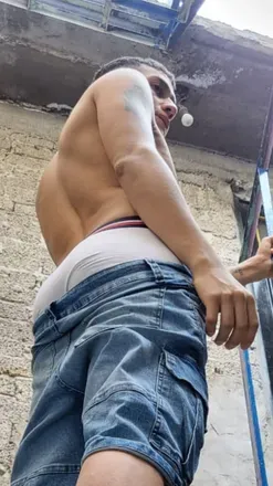 OnlyFans cuenta pequecharlie header 2