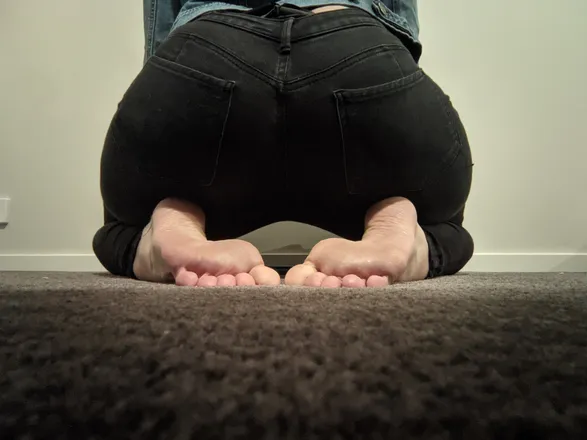 OnlyFans cuenta sexyfootsteps header 2